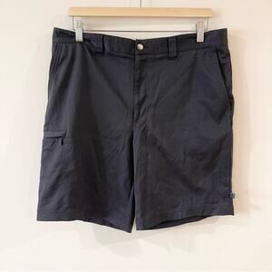 Zero Restriction Tour Series Golf Shorts 9” inseam men’s size 34 black